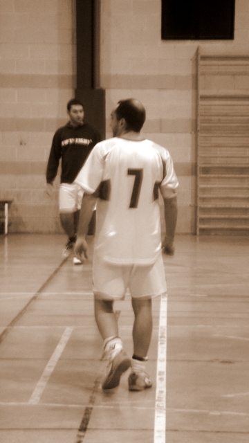 Ese es el numero 7 y no el de raul gonzalez